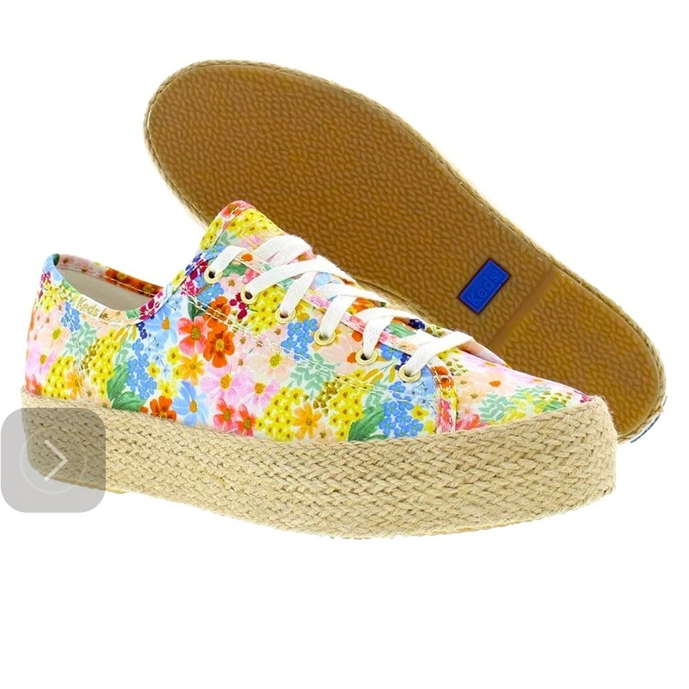 RARE Platform Floral Sneakers!